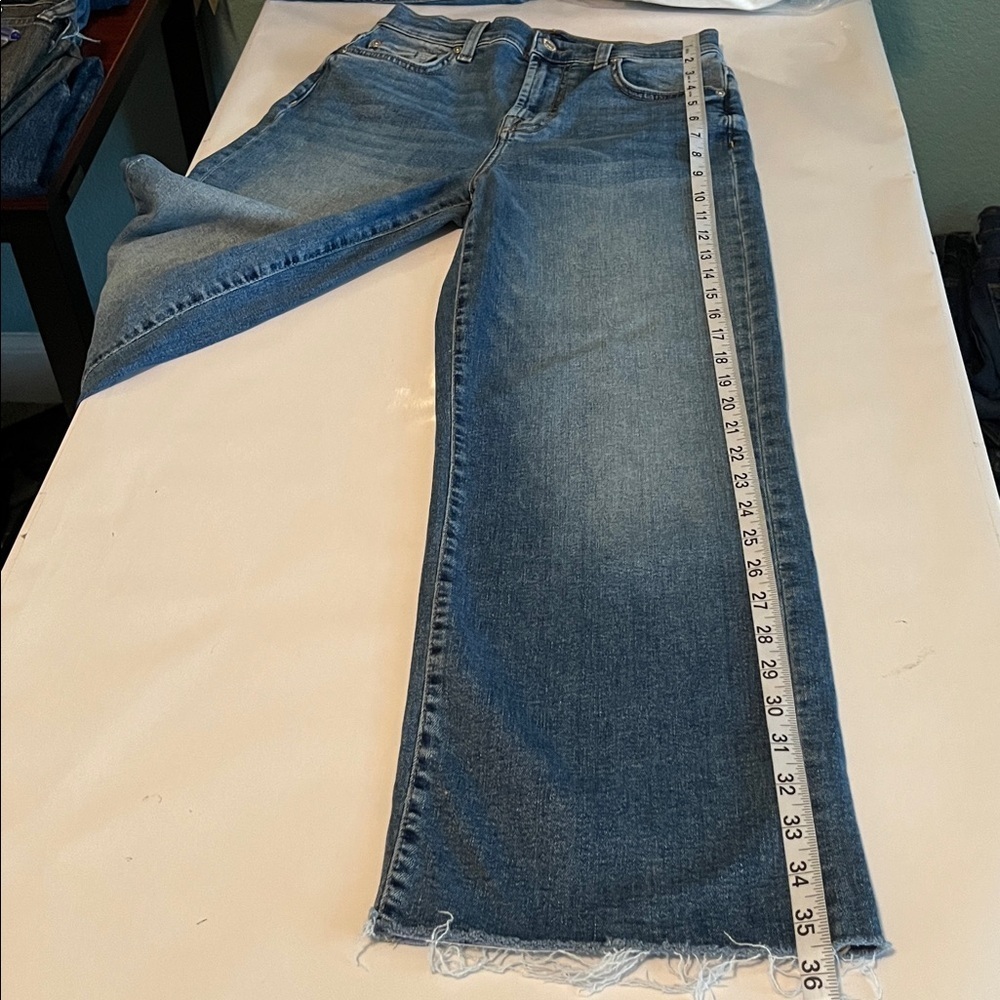 7 For All Mankind Women's Wide Leg Flare Jeans in Medium Blue - Picture 10 of 16